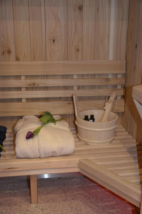 Eifel Kate, Relaxen Mit Sauna Und Whirlpool Dahlem  Extérieur photo